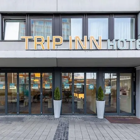 Trip 3*